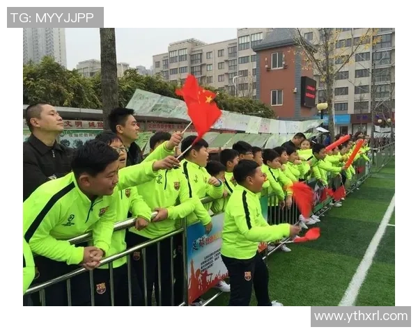 我的足球回忆：那些年我们一起追逐的绿茵梦想与激情岁月